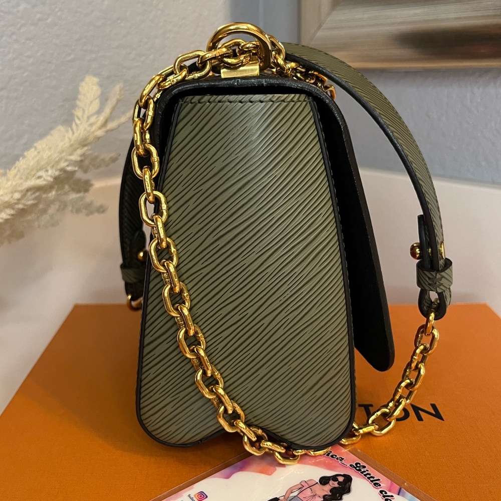 🎀 LOUIS VUITTON Epi Monogram Kabuki Twist Shoulder Bag MM Green - Picture 7 of 17